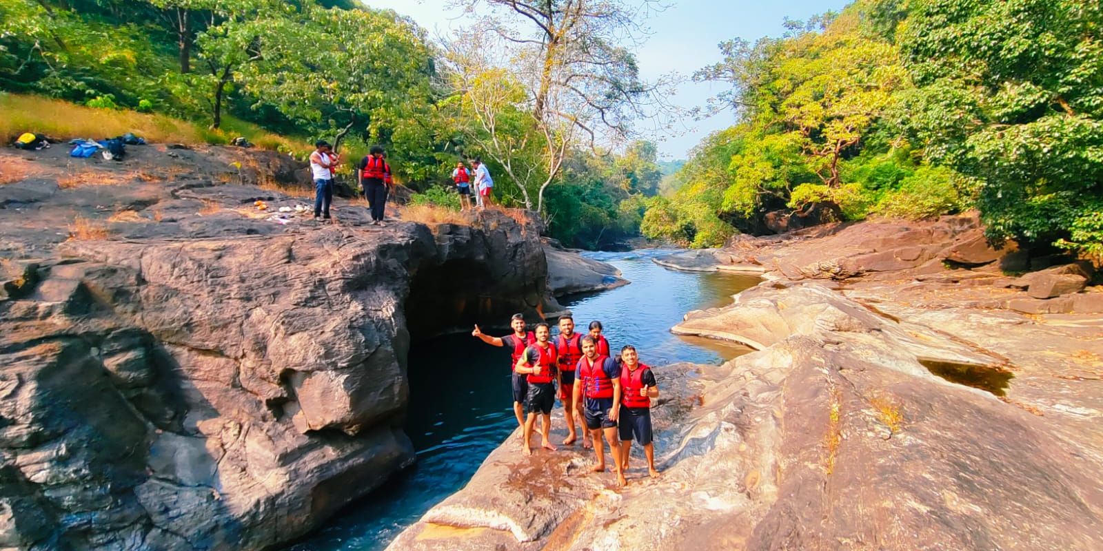 Goa : Tulaskond Waterfall and Swimming