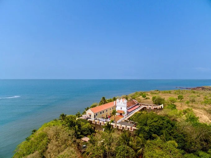 North Goa : Historical Fort Visits with Kerim Beach Tour