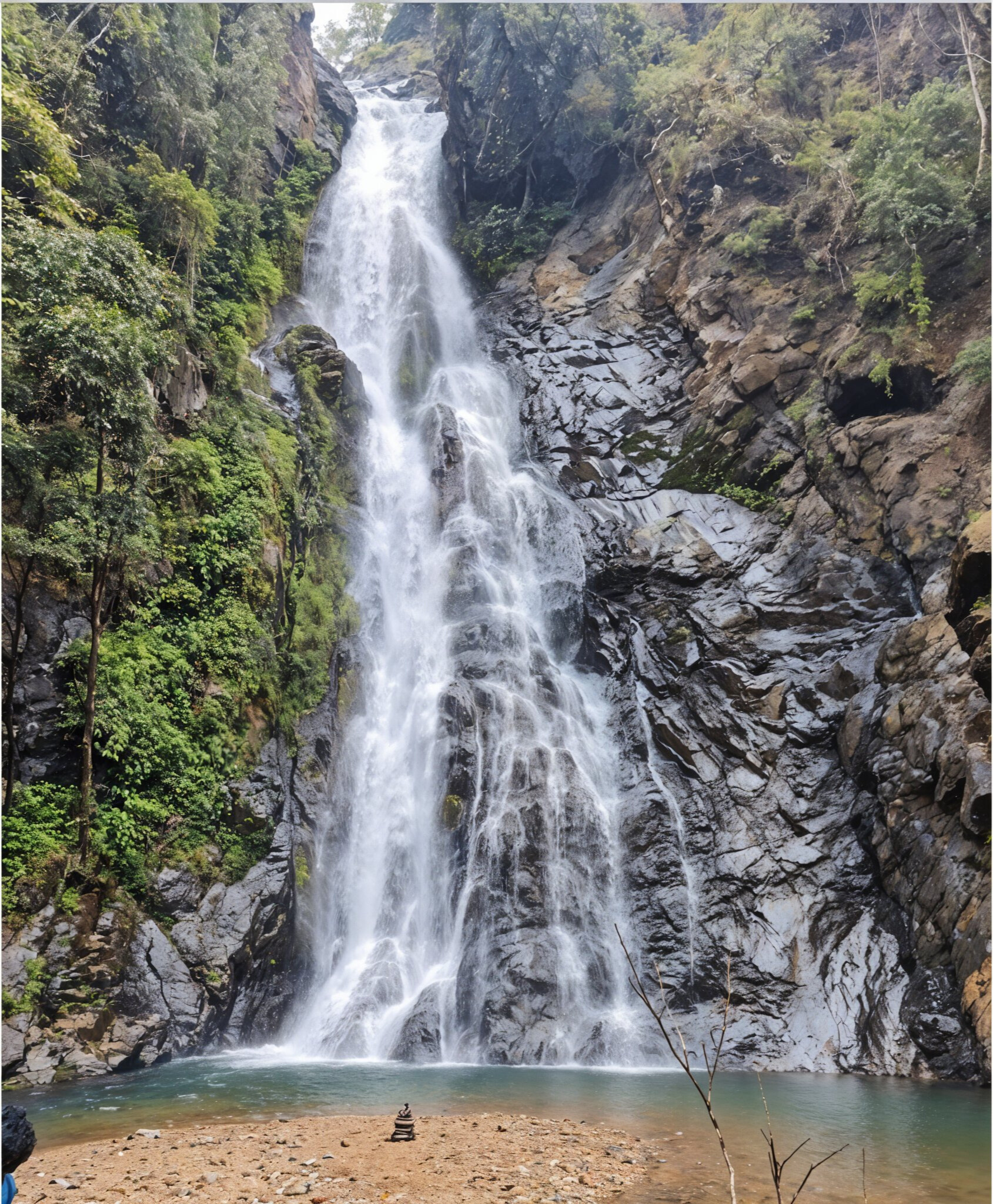 South Goa : Mainapi (Todo) Waterfall