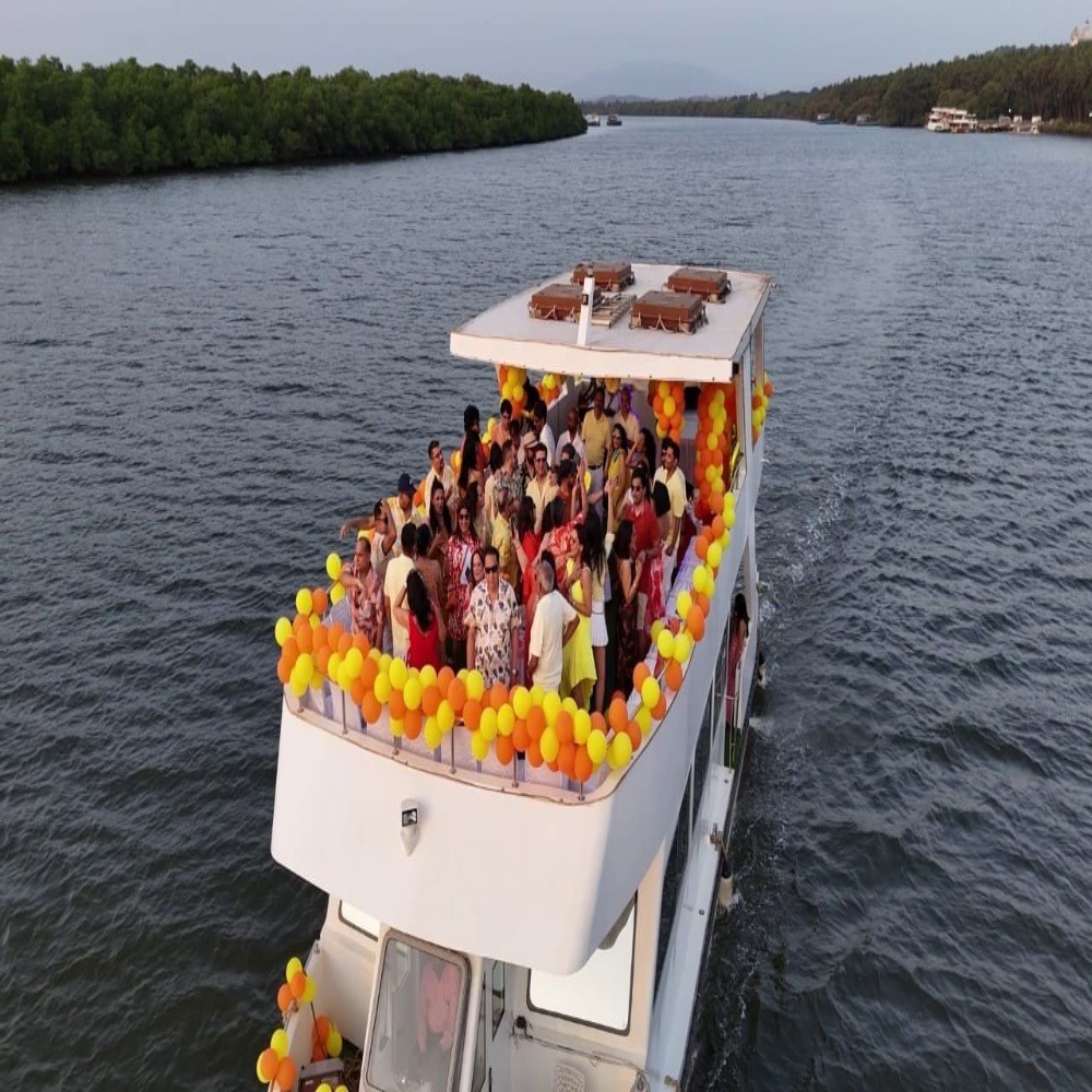 North Goa : Lovely Sheron Yacht (50 Pax)