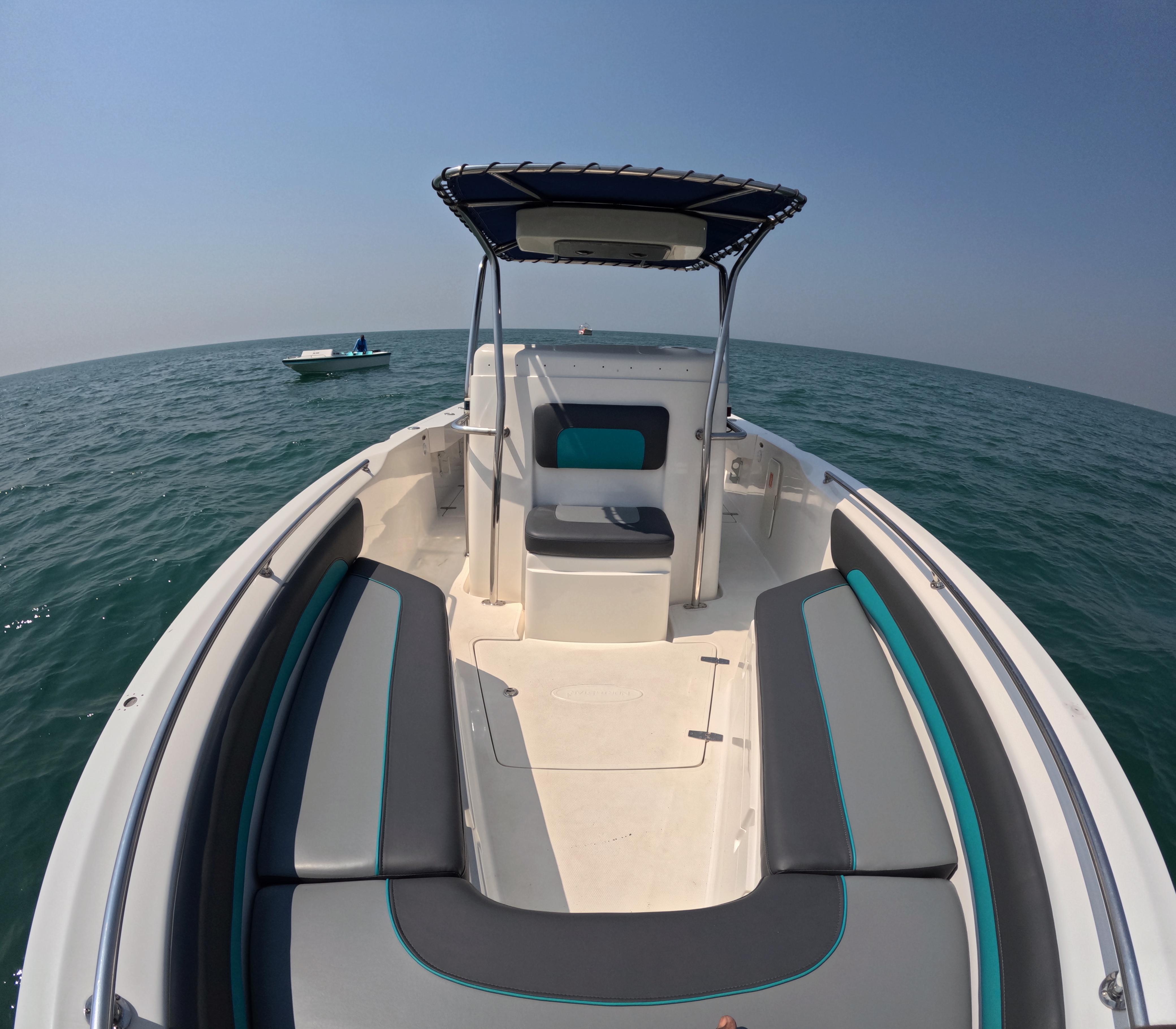 South Goa: Seaduction 335 Yacht Sailing Experience (1 Hour)