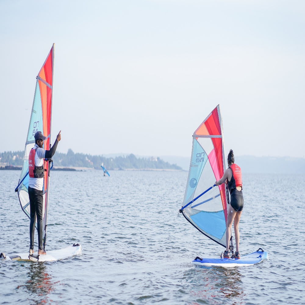 Bambolim : 2-Day Certified Windsurfing Course
