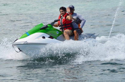 North Goa : Jet-skiing at Candolim Beach