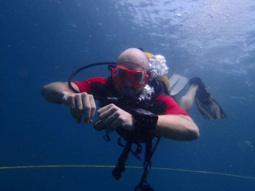 North Goa : Ocean Explorer Scuba Dive - 20 Minutes