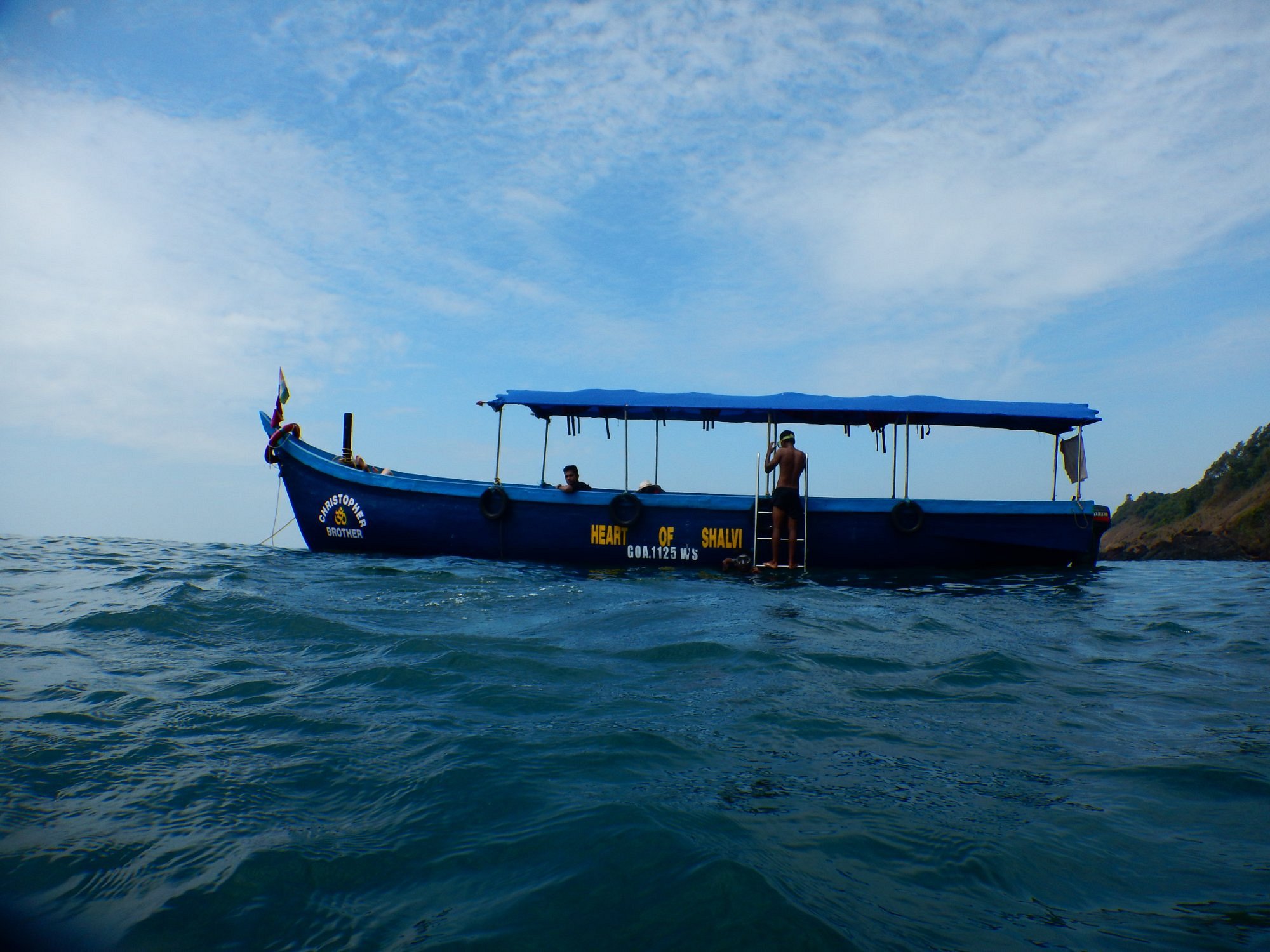 North Goa : Ocean Explorer Scuba Dive - 80 Minutes