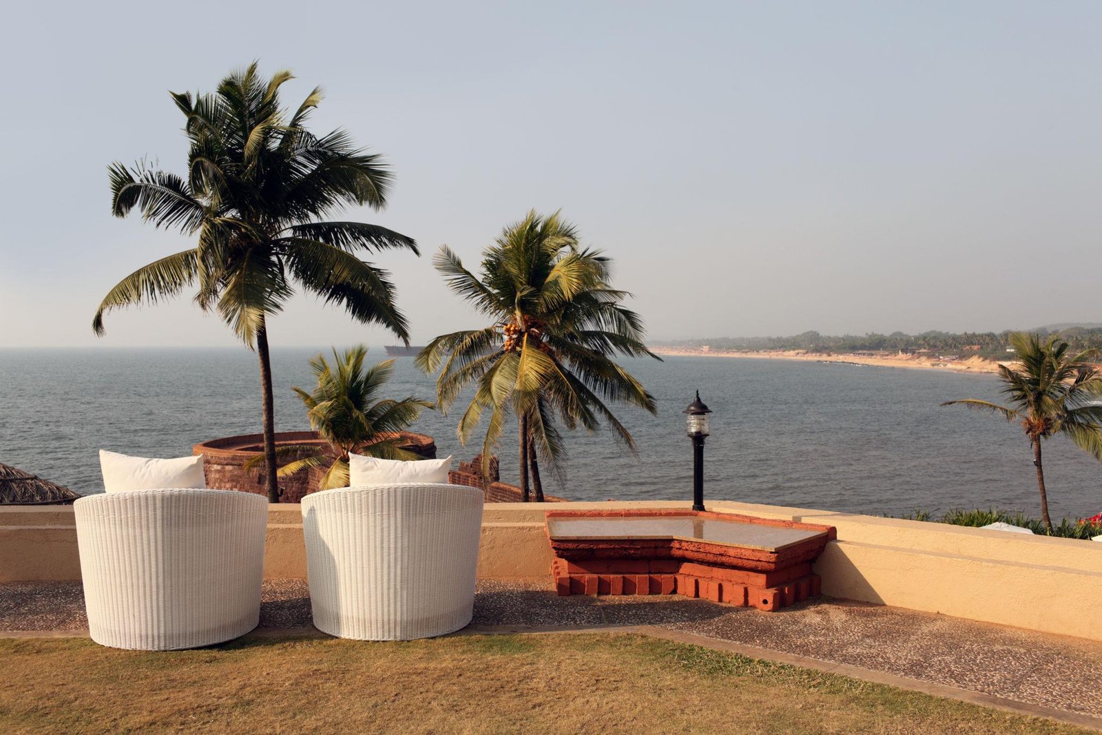 Overview of Candolim Beach