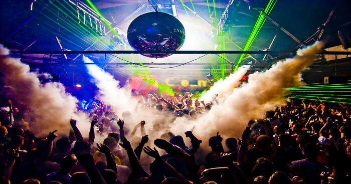 9. Nightlife & Clubs (Advanced Guide)