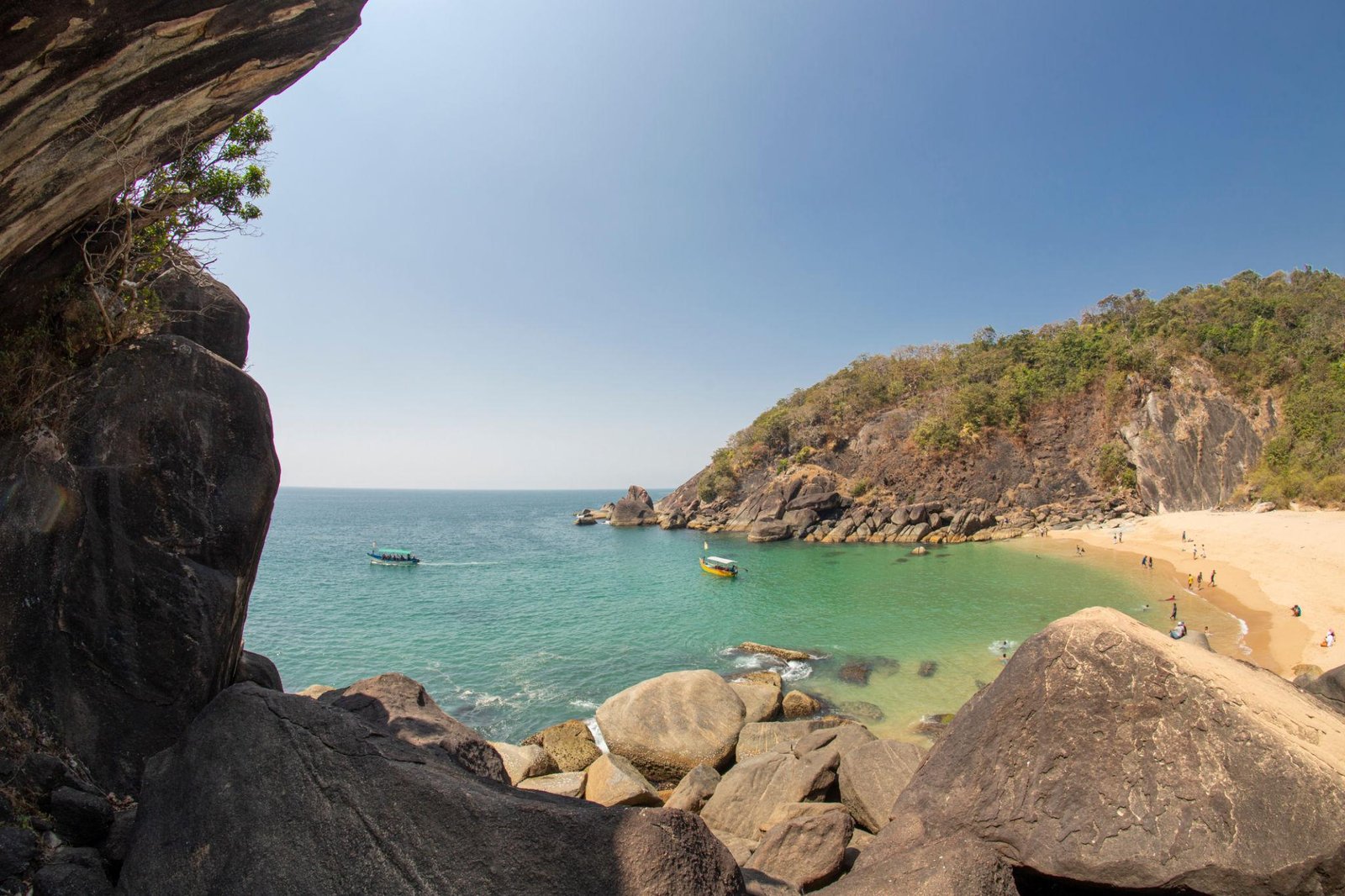 10. Sightseeing & Hidden Gems