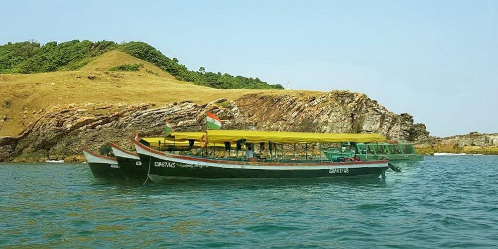 ⭐ 4. Grand Island Open Boat Sea Trip (No Diving)