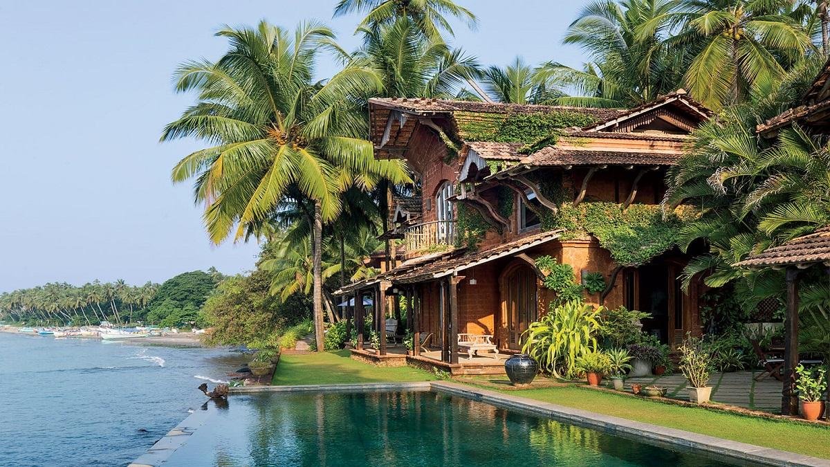 7. Ahilya by the Sea – Ultra Private Luxury Stay
