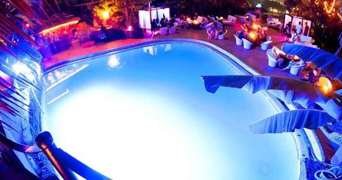 2. Club Cubana