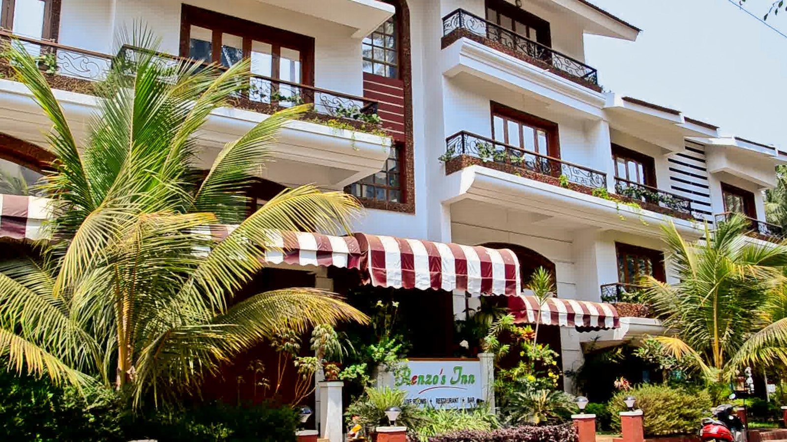 9. Renzo’s Inn