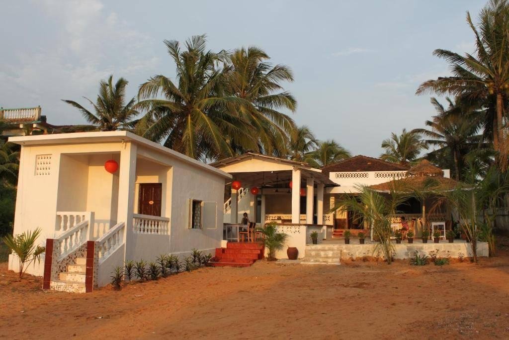 1. Romaldo Guest House