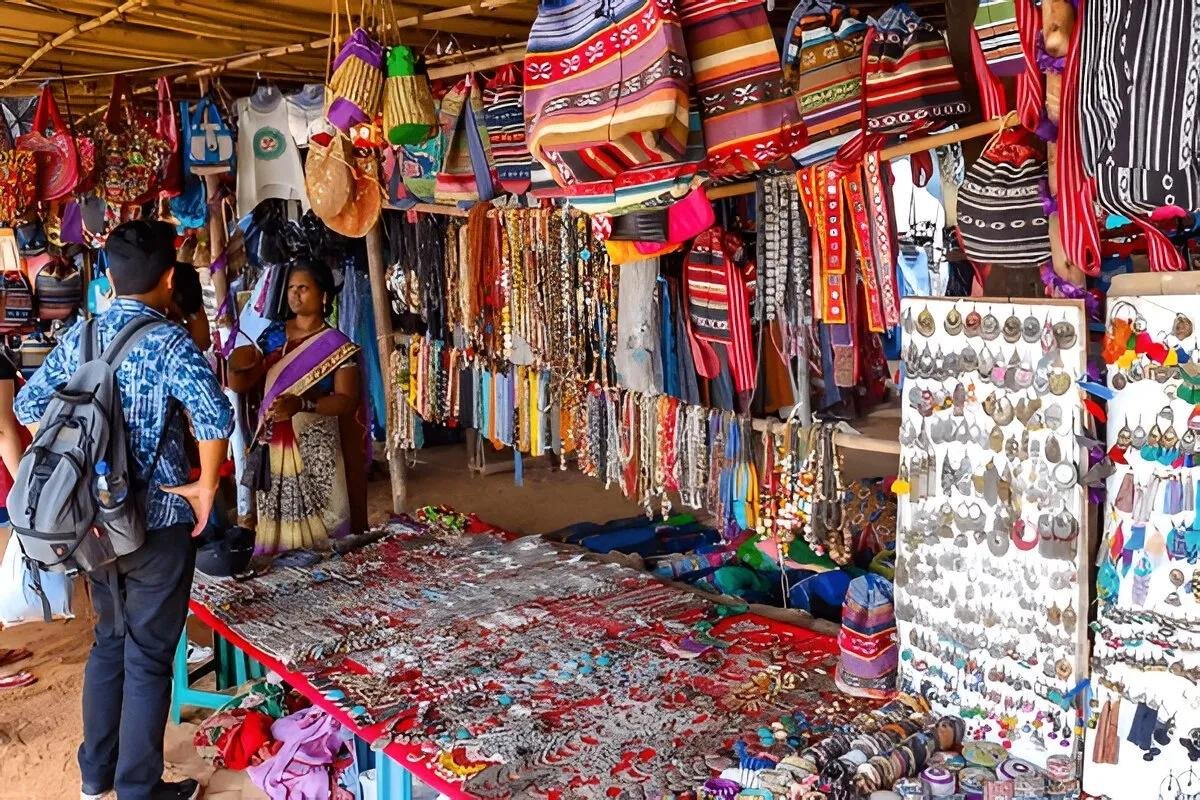 
                    Anjuna Flea Market Gallery Image