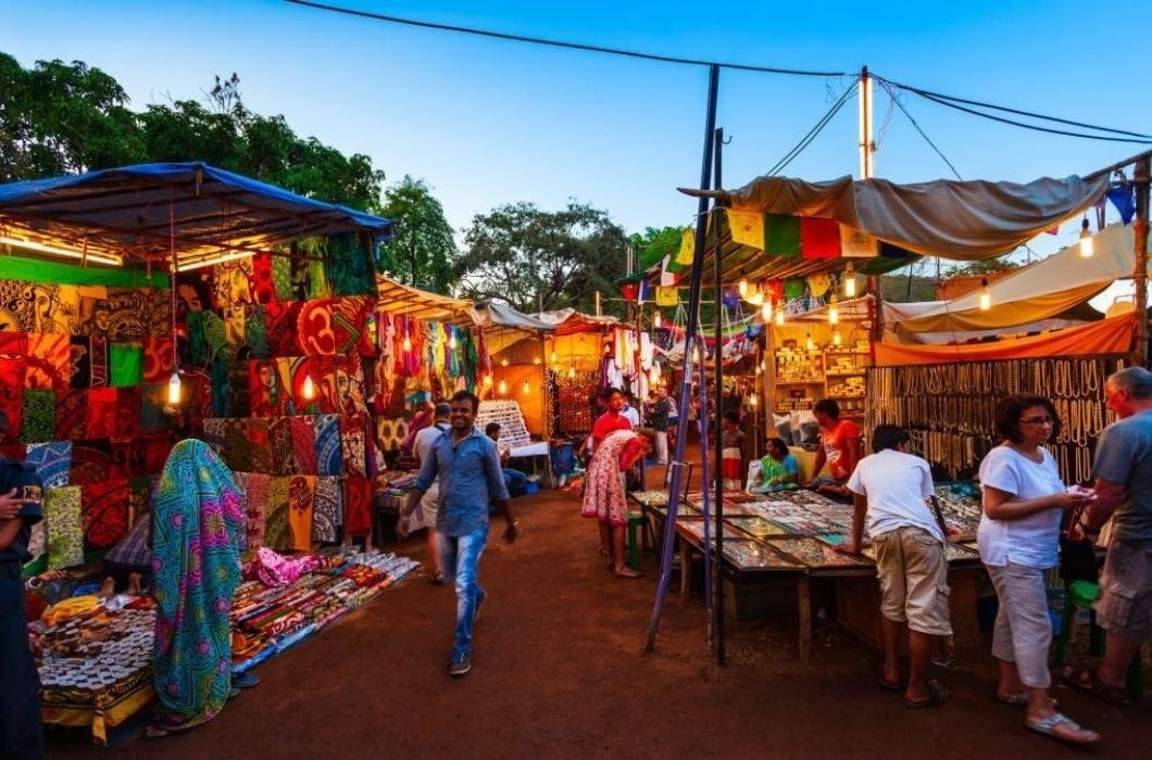 
                    Anjuna Flea Market Gallery Image