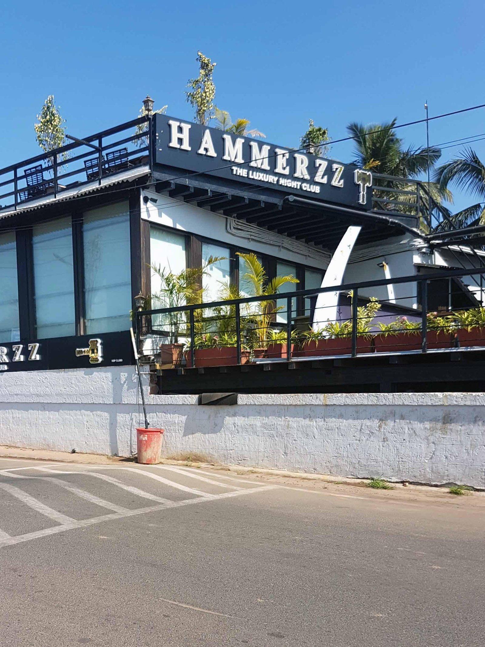 
                    Hammerzz Nightclub Gallery Image