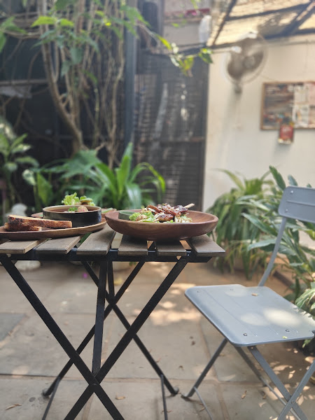 Cafe Mouaz Veg & Non Veg Restaurant