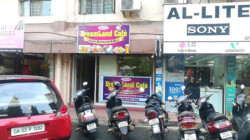 Dreamland bar and restaurant