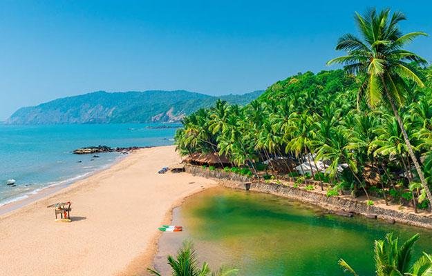 Goa in February - Romantic sunset dinners on the beach and honeymoon-friendly vibes - 1
