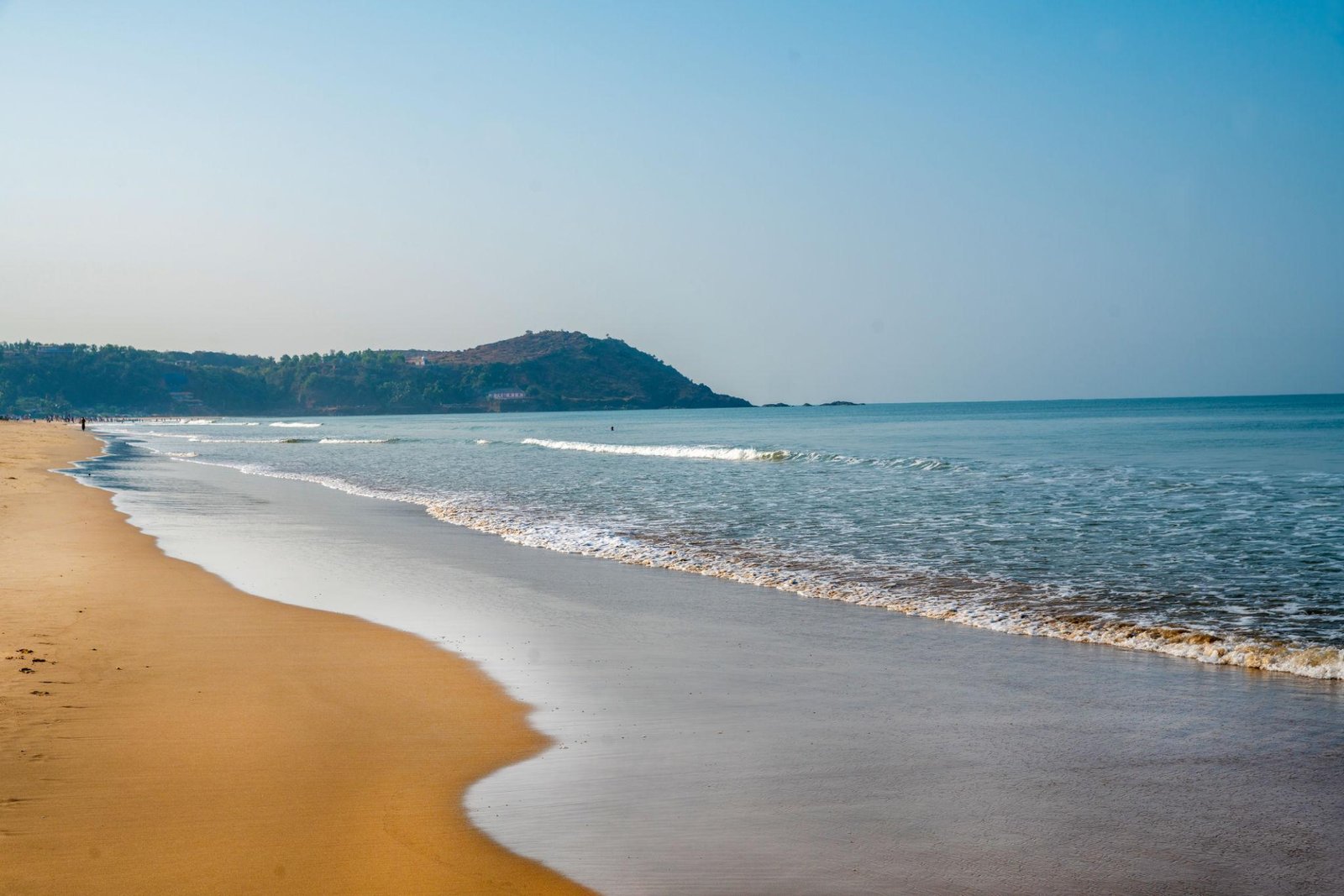 Goa in February - Romantic sunset dinners on the beach and honeymoon-friendly vibes - 4