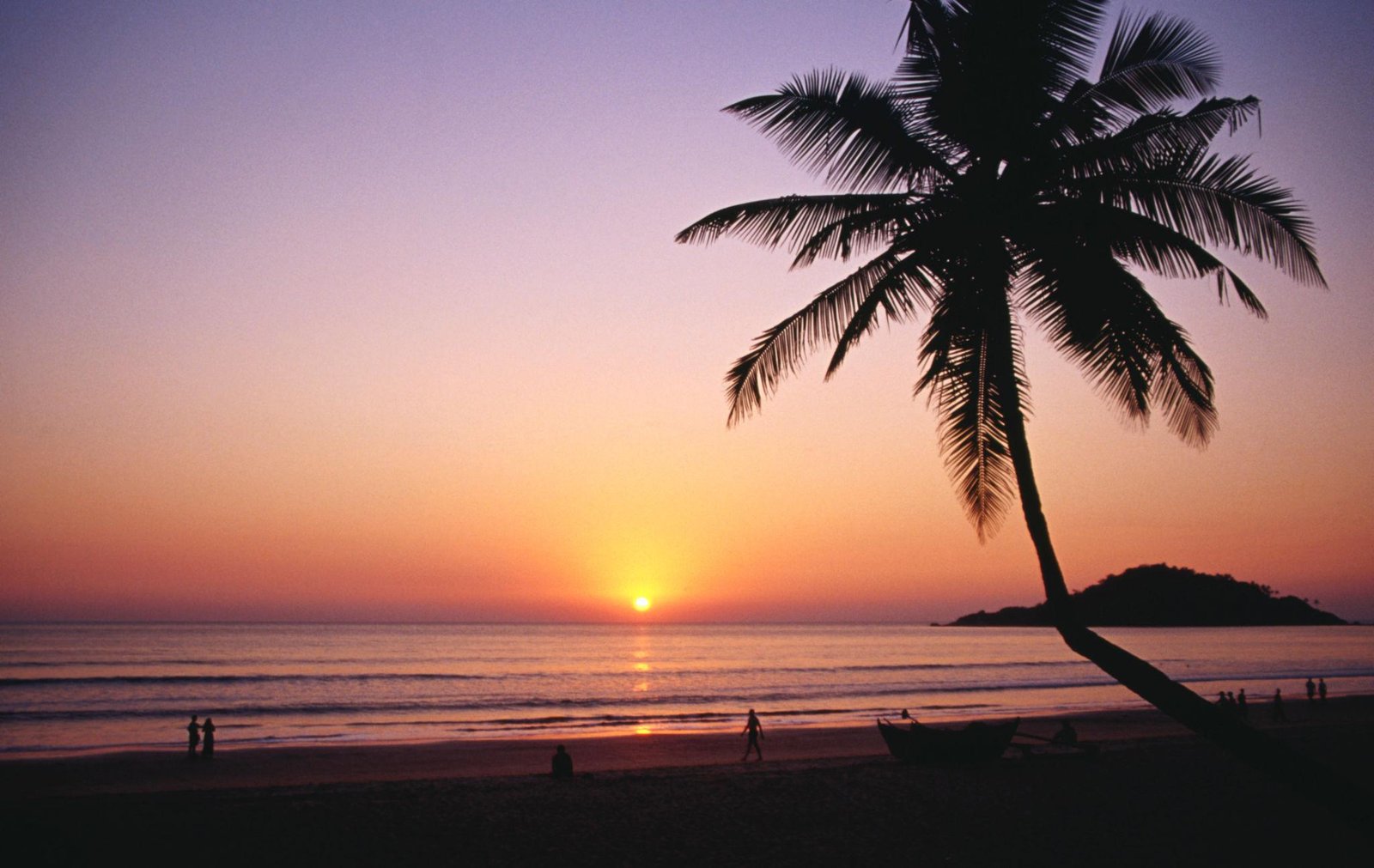 Baga and Calangute beaches in North Goa showing 50+ beach variety