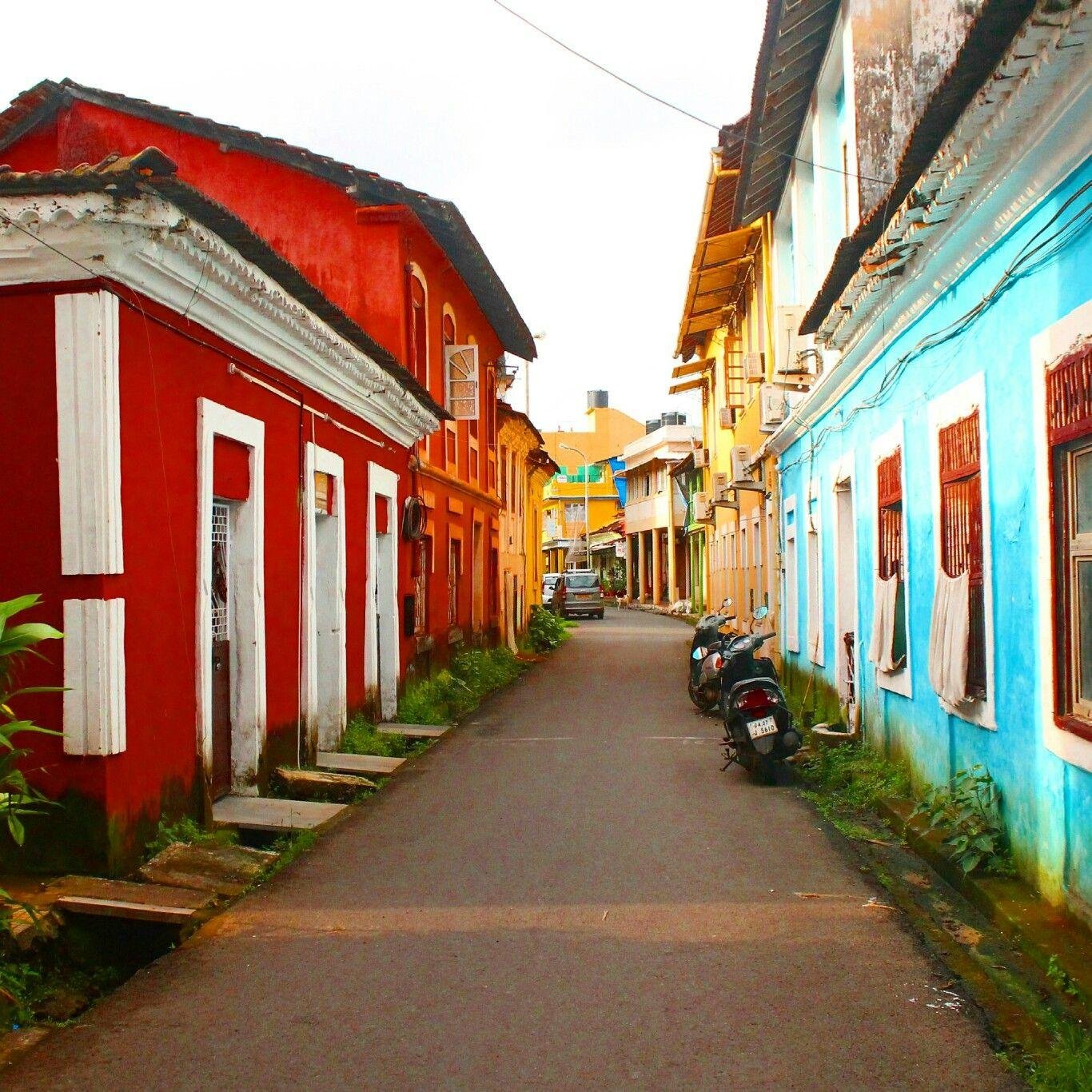 Colorful Portuguese style houses in Fontainhas, Panjim Goa