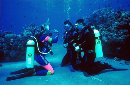 Goa yacht scuba diving package